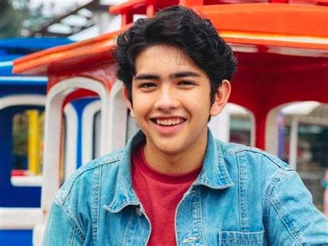 Sparkle teen artist Andrei Sison passes away after car accident.